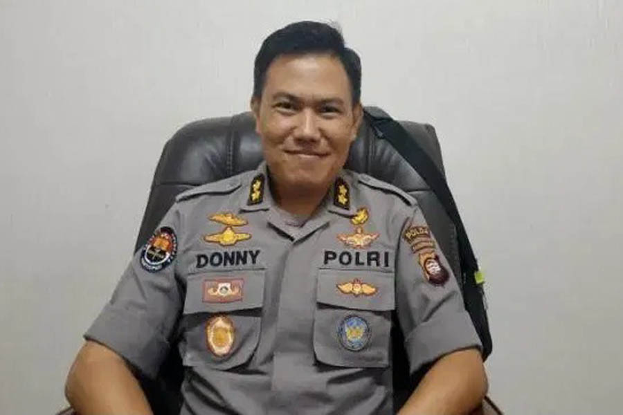 Kombes Pol Donny Charles Go