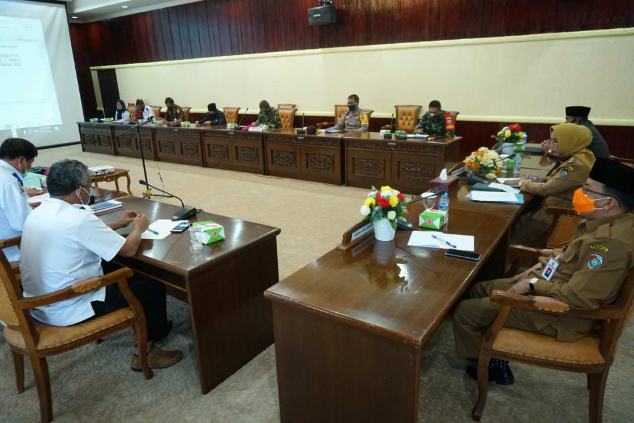 SOSIALISASI: Sosialisasi Koperasi Tenaga Kerja Bongkar Muat (TKBM) Pelabuhan Terminal Kijing  ISTIMEWA
