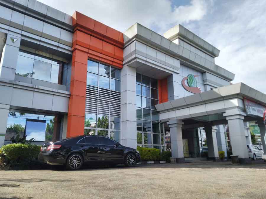 Kantor PTPN XIII yang berlokasi di Jalan Sultan Abdurrahman, Pontianak. SITI/PONTIANAKPOST