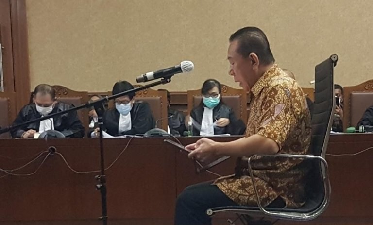 SIDANG: Djoko Tjandra saat menjalani sidang di Pengadilan Tindak Pidana Korupsi (Tipikor) Jakarta pada Pengadilan Negeri Jakarta Pusat.