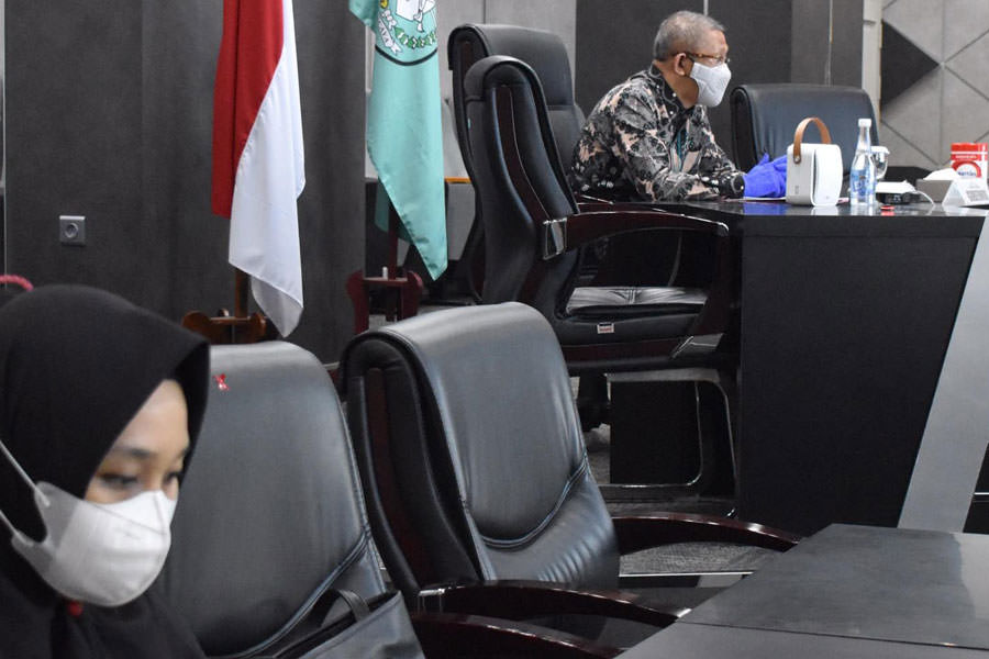 BUKA : Gubernur Kalbar Sutarmidji membuka kegiatan Musda V DPD PPDI Kalbar secara virtual di Kantor Gubernur, Kamis (7/10). BIRO ADPIM FOR PONTIANAK POST