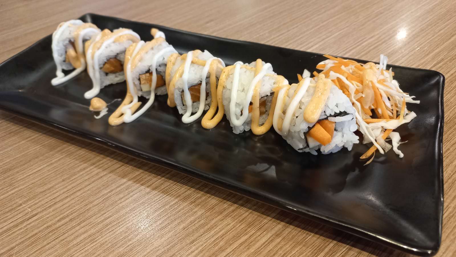 Saga Roll, salah satu sushi yang tersedia di Hotel Aston Pontianak