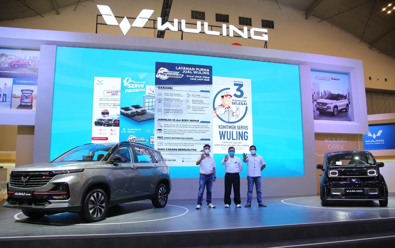 LAYANAN : Wuling mengumumkan penambahan layanan purna jual saat gelaran GIIAS 2021.
