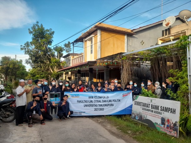 Gerakan Sedekah Sampah oleh Serumpun. (IST)
