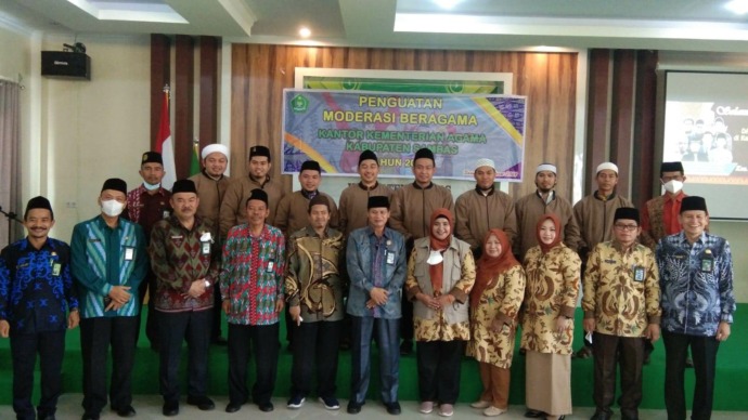 BERTUGAS: Sebanyak delapan Dai siap dikirim ke perbatasan Sambas untuk mengemban misi dakwah. (IST)