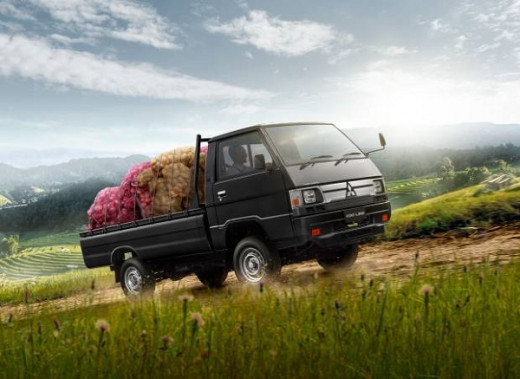 New Colt L300 hadir mengikuti regulasi bersetandar Euro 4, New Colt L300 menggunakan mesin diesel baru. Mesin ini mampu menghasilkan tenaga yang lebih besar. (IST)