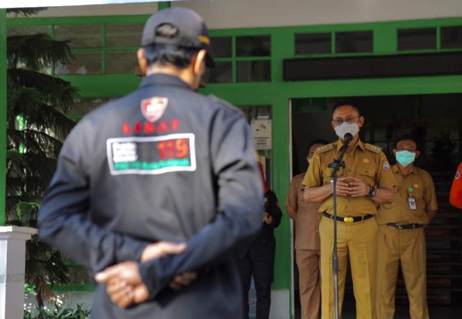 Wali Kota Edi Kamtono saat melaunching Ligat PSC 119. foto Firman Hernadi