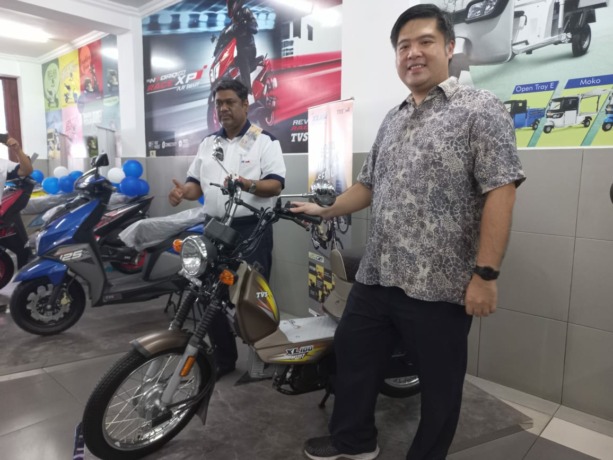 LUNCURKAN : TVS Motor kembali hadir di Pontianak. Grand Opening dealer TVS Motor Pontianak digelar Rabu (24/8)