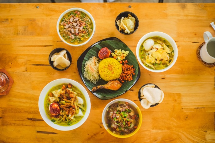 Manu-menu sarapan di Rumah Pinggir Jalan. (Fiqrie/Pontianak Post)