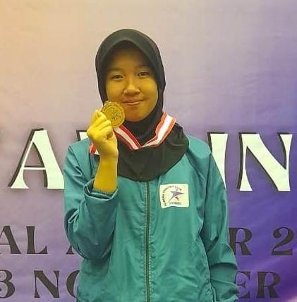 ALMEIKHA Mutiara Islami, siswi SMA Negeri 1 Singkawang