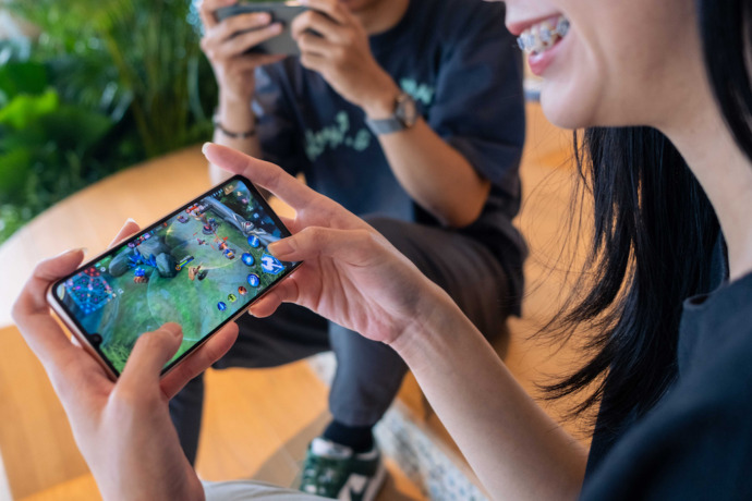 Samsung menanamkan fitur-fitur Awesome di dalam Galaxy A33 5G untuk bikin mabar jadi lebih maksimal