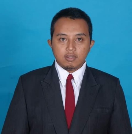 Supriyanto,S.Pd. kepala SMP Negeri 2 Toba, Kabupaten Sanggau.