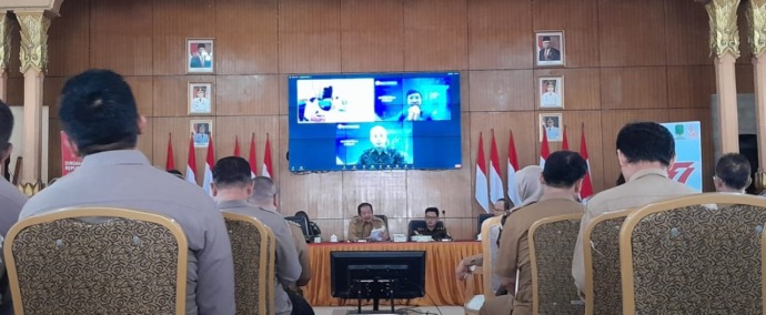 ISTIMEWA / FAH / SAMBAS INFLASI: Rapat koordinasi digelar Pemkab Sambas dalam rangka mengendalikan inflasi di Kabupaten Sambas.
