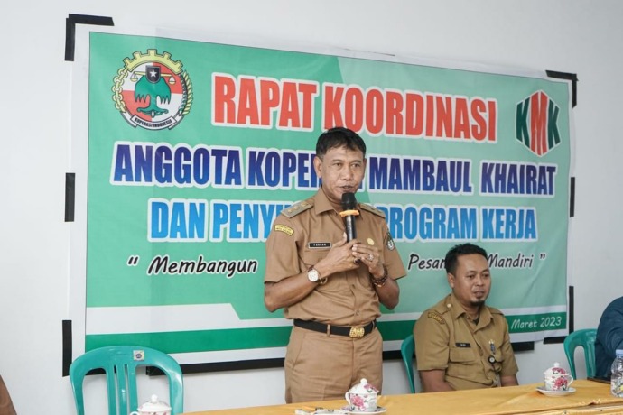 APRESIASI : Wabup Ketapang, Farhan, mengapresiasi Ponpes Mambaul Khairat yang mempunyai koperasi mandiri. (IST)