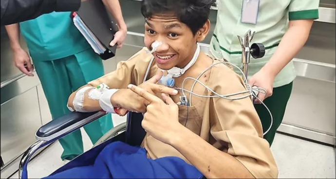 PERKEMBANGAN POSITIF: Cristalino David Ozora sekembalinya dari latihan di ruang fisioterapi menuju ruang ICU Rumah Sakit Mayapada, Kuningan, beberapa waktu lalu. DOKUMENTASI KELUARGA