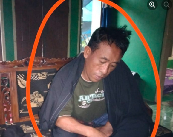 EVAKUASI KORBAN: Proses evakuasi jasad sejumlah korban pembunuhan yang dilakukan oleh Mbah Slamet, dukun pengganda uang di Desa Balun, Kecamatan Wanayasa, Kabupaten Banjarnegara, Jawa Tengah, Senin (3/4). (Dok Polda Jawa Tengah)