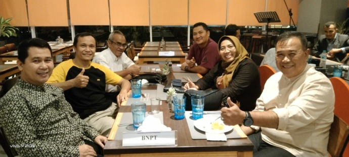 Kabid Penelitian FKPT Kalimantan Barat ikuti ToT peneliti IPR-IRT Zona I BNPT. (IST)