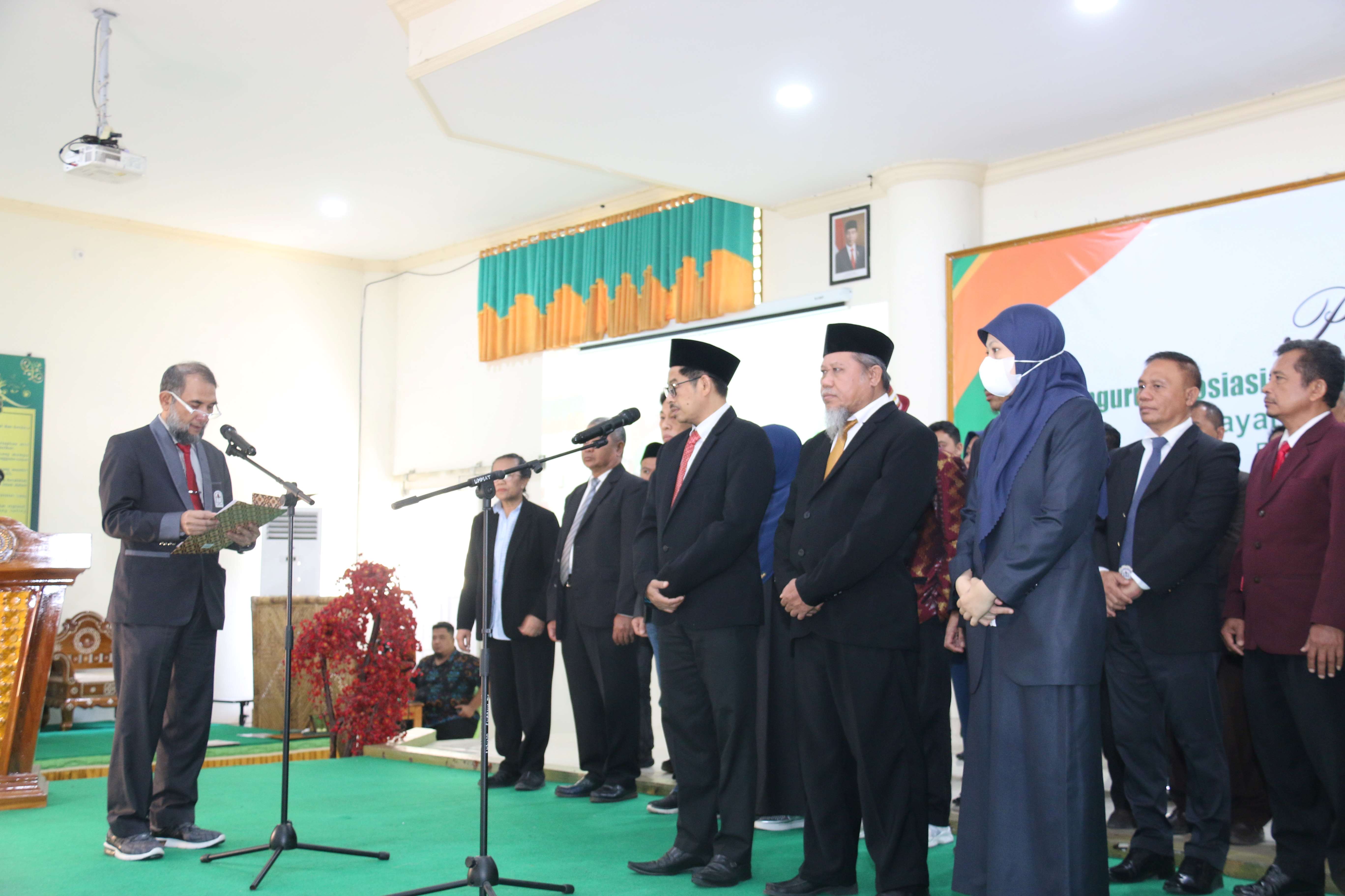 Pelantikan Pengurus Asosiasi Perguruan Tinggi Swasta Indonesia (APTISI) Wilayah VIII-B NTB untuk Masa Bakti 2023-2027 dilaksanakan Sabtu (2/9) di Aula H Anwar Ikraman Universitas Muhammadiyah Mataram