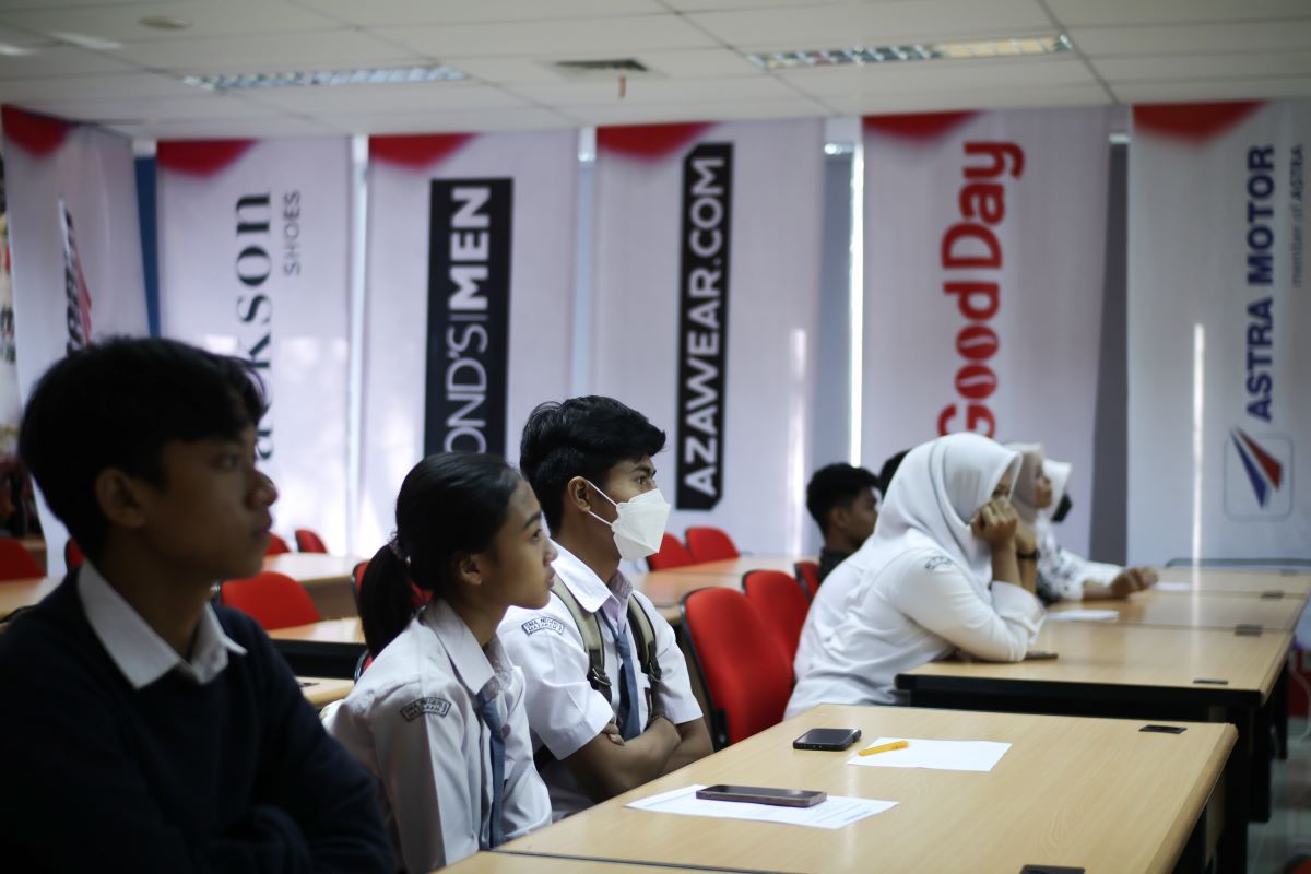 UNDIAN: Perwakilan sekolah-sekolah mengikuti drawing Honda DBL with Kopi Good Day 2023, kemarin (4/9).