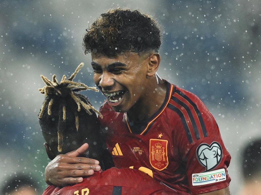 Lamine Yamal menjadi pencetak gol termuda di timnas Spanyol saat ini
