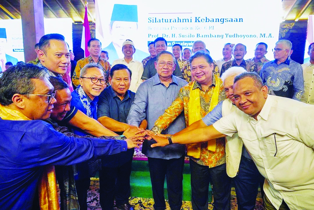 BERKUMPUL : Para pimpinan partai Koalisi Indonesia Maju (KIM) berkumpul di  kediaman Prabowo Subianto di Hambalang, Bogor, Jawa Barat, pada Minggu (17/9).