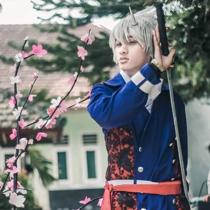 Nanda dengan project cosplay Kazama dari Anime Hakuoki.