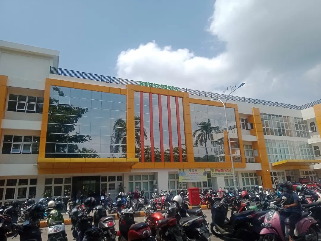 JADI TEMUAN BPK: Lima paket proyek RSUD Bima ditemukan kekurangan volume pekerjaan.(ISLAMUDDIN/LOMBOK POST)