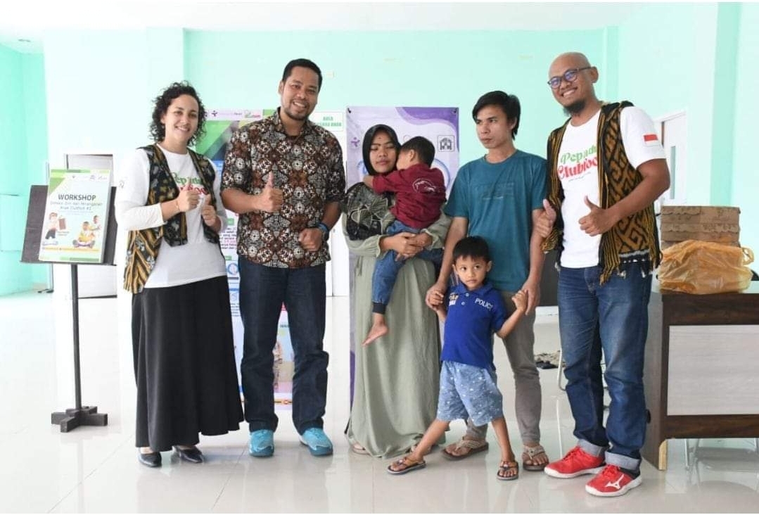 SEGERA DITANGANI: Pemkab Lombok Utara mengecek penanganan kesehatan anak-anak di RSUD KLU.(PEMERINTAH KLU FOR LOMBOK POST)