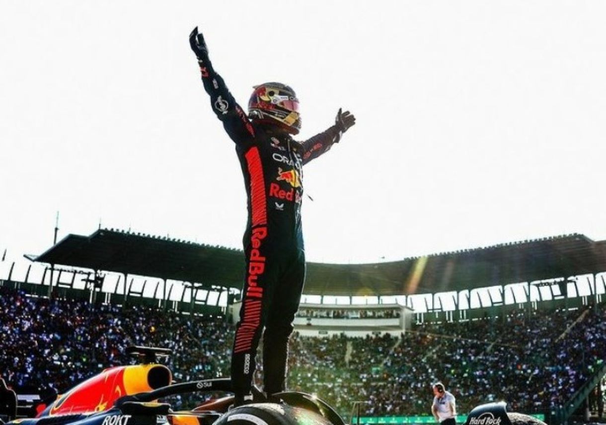 JUARA: Max Verstappen menjuarai balapan Grand Prix Mexico City, kemarin (30/10).