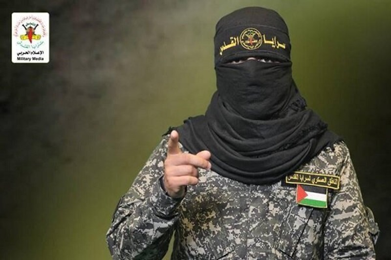 BERWIBAWA: Abu Hamzah, Jubir Brigade Saraya Al Quds (Tangkapan layar Twitter @warfareanalysis)