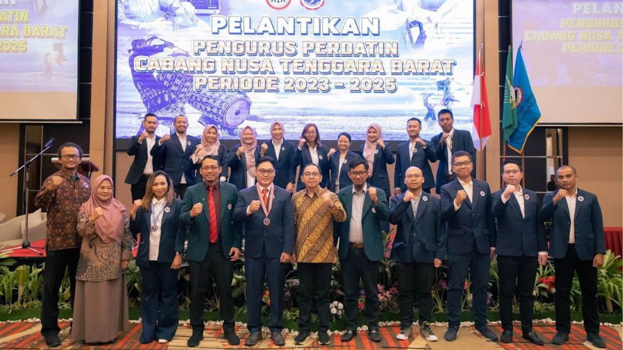 Perhimpunan Dokter Anestesiologi dan Terapi Intensif (PERDATIN) NTB menggelar pelantikan dan pengukuhan pengurus periode 2023-2025 Sabtu, 4 November 2023 di Hotel Golden Palace Mataram.