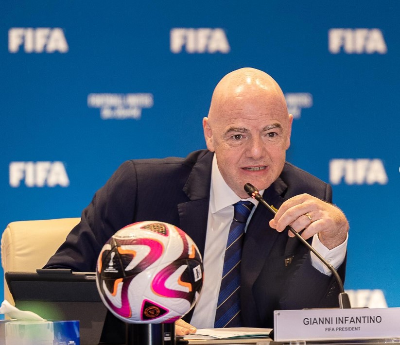 TUNJUK CHILE: Presiden FIFA Gianni Infantino mengumumkan Chile sebagai tuan rumah Piala Dunia U-20.(INSTAGRAM GIANNI INFANTINO)