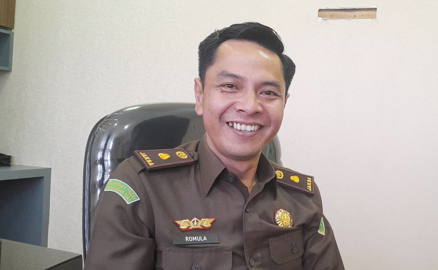 Kasi Datun Kejari Mataram Romula Hasonangan.