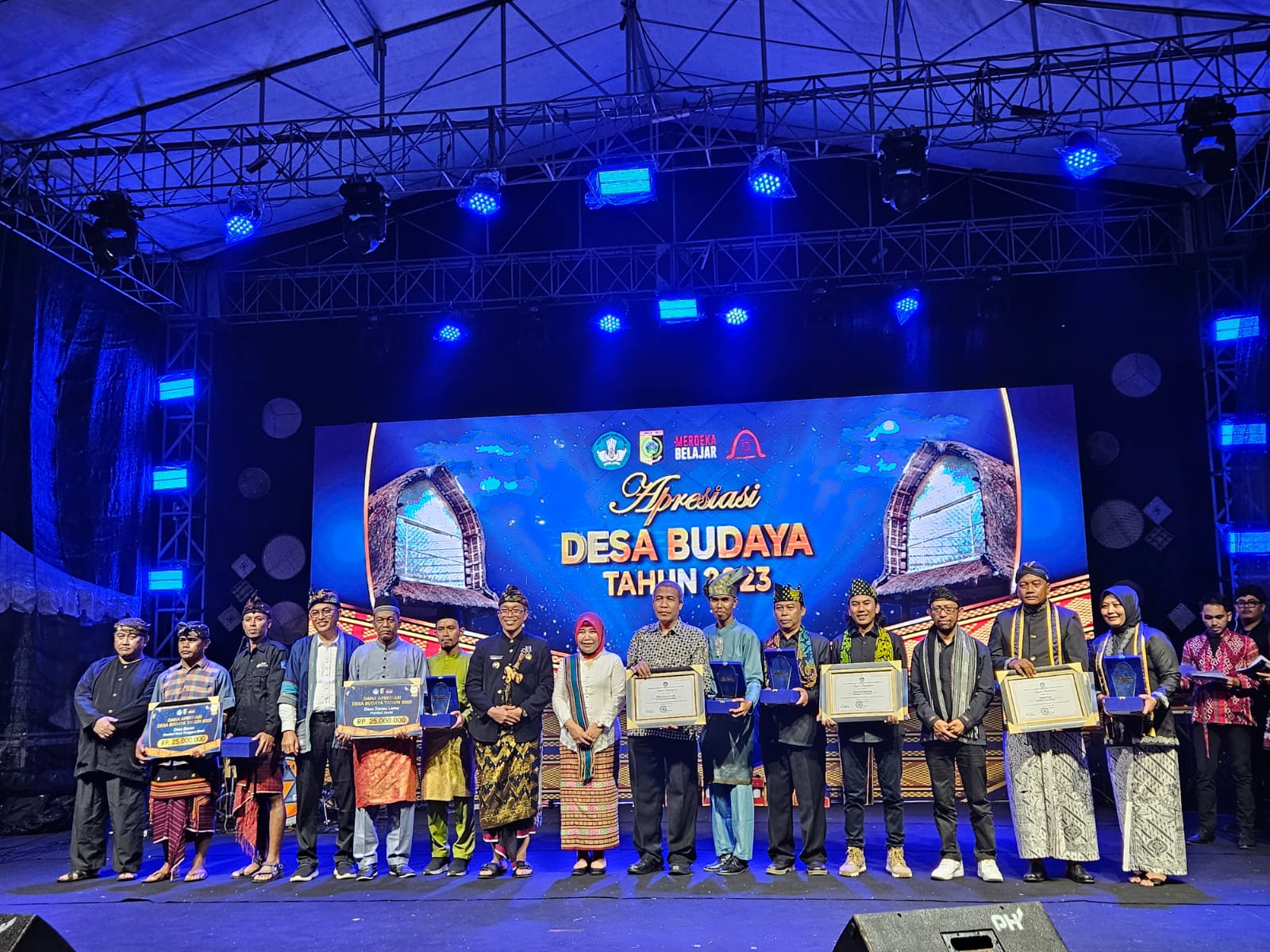 Kegiatan  Apresiasi Desa Budaya yang berlangsung di Desa Pringgasela Selatan, Kecamatan Pringgasela, Kabupaten Lombok Timur, Provinsi NTB beberapa waktu lalu.