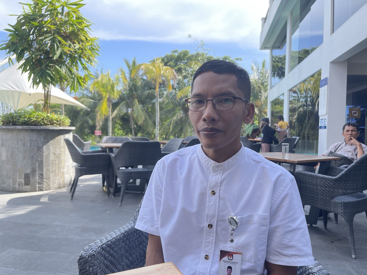M Husni Abidin