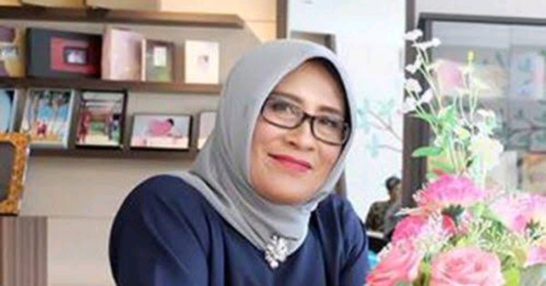 Hj Erna Idawati. (DOK/LOMBOK POST)