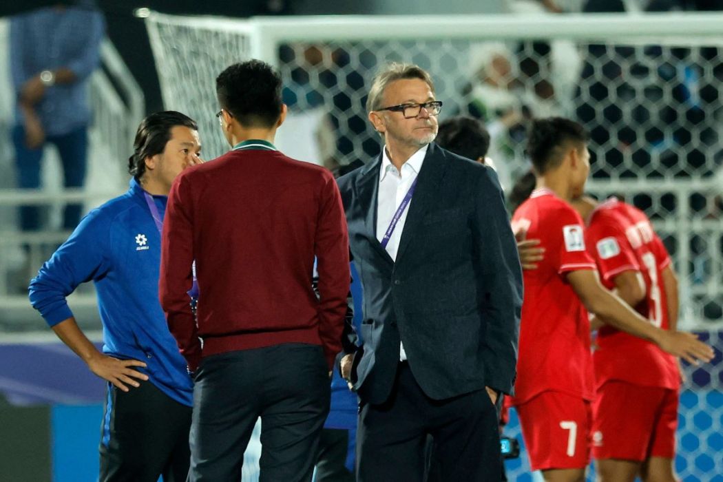Walaupun tidak lagi punya harapan ke babak gugur Piala Asia 2023, Troussier akan memanfaatkan pertandingan terakhir lawan Irak, Rabu (24/1), sebagai sarana evaluasi. (foto : AFP)