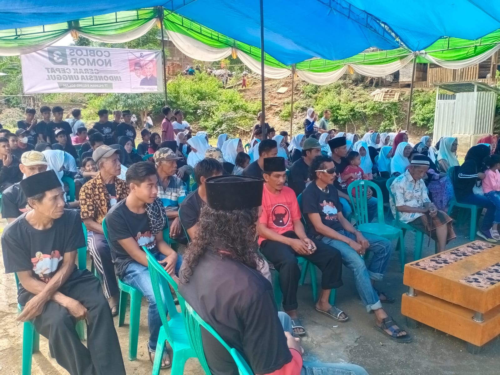 Para petani dan peternak Kota Bima saat doa bersama ADIL GAMA untuk memenangkan Ganjar-Mahfud di Pilpres 2024.