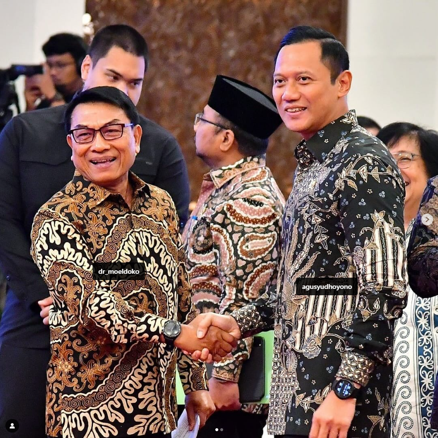 Momen pertemuan AHY dan Moeldoko di rapat kabinet. (tangkapan layar IG Eric Thohir)
