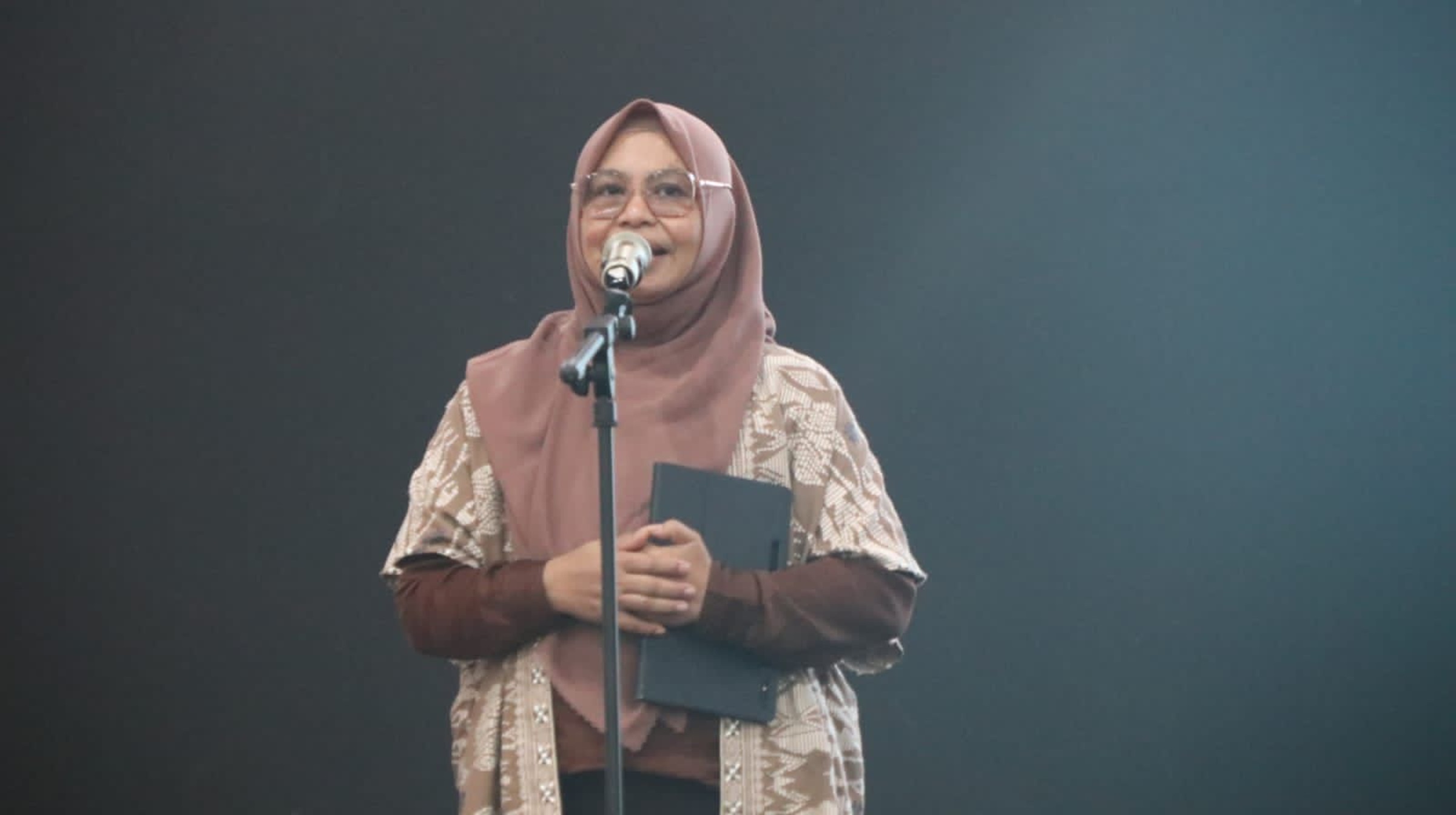 Kepala Disperin NTB, Nuryanti
