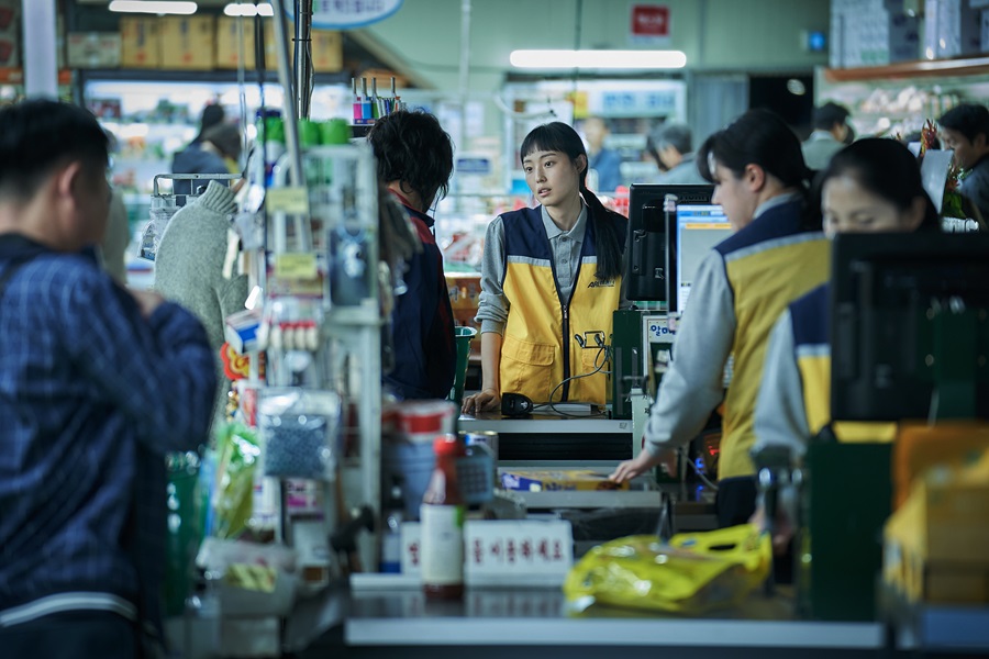 Cuplikan Jeon So Nee di drama Parasyte The Grey
