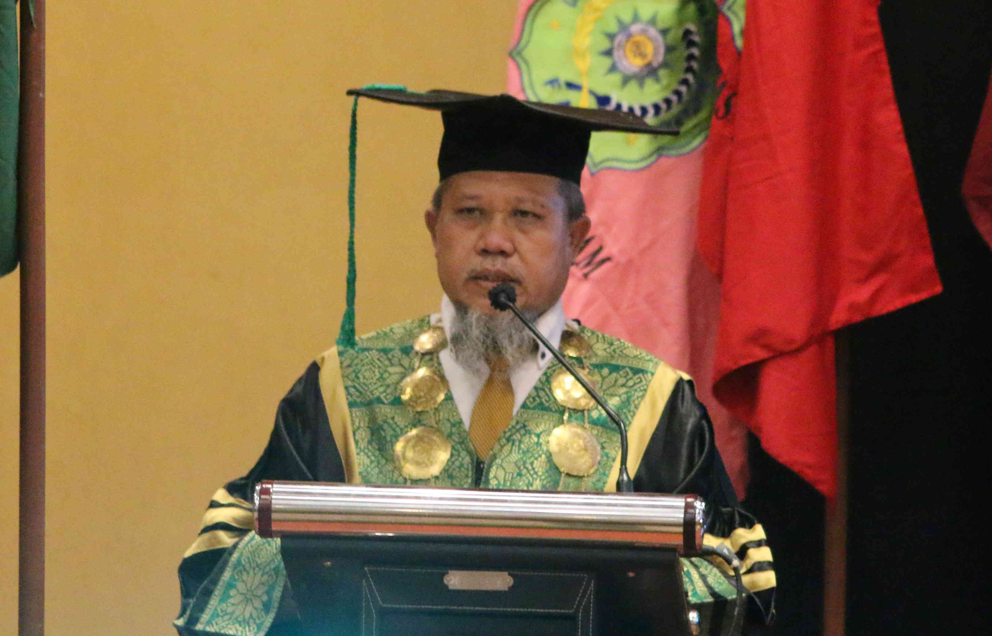 Rektor Ummat Drs Abdul Wahab