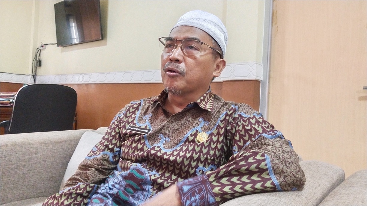 Idham Khalid. (FOTO: Dewi/Lombok Post)