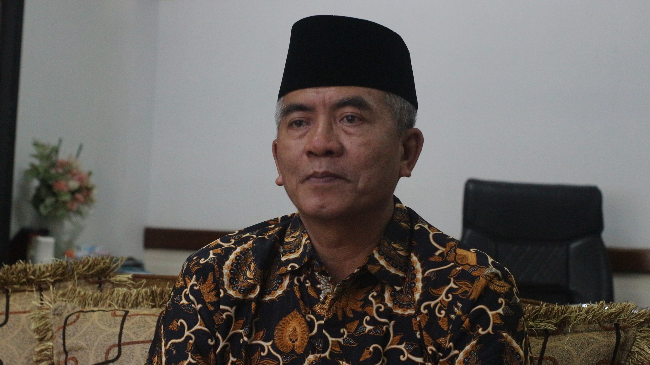Salmun Rahman. (FOTO: SUPARDI/LOMBOK POST)