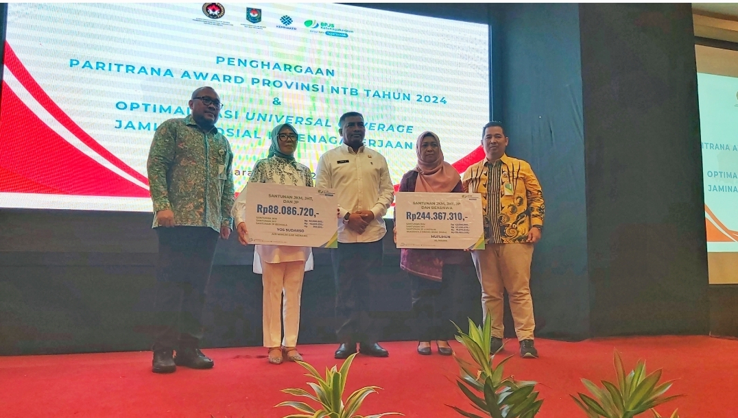 BPJamsostek Kanwil Banuspa serahkan santunan simbolis ke ahli waris peserta di Provinsi NTB.