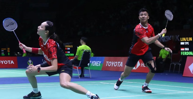 LOLOS: Pasangan Dejan Ferdinansyah/Gloria Emanuella Widjaja lolos ke babak delapan besar setelah mengalahkan wakil China Taipei, kemarin (16/5).