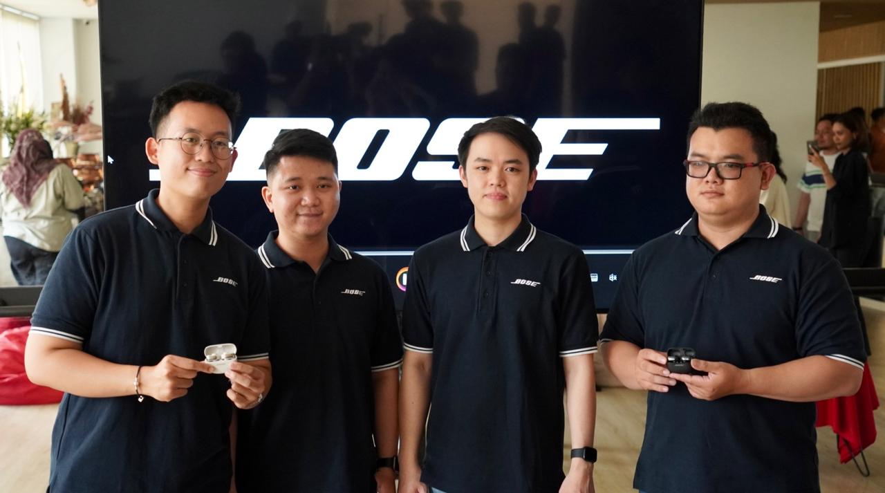 PRODUK ANYAR: Bose memperkenalkan Bose Ultra Open Earbuds, sebuah perangkat audio yang dirancang khusus untuk memenuhi kebutuhan kaum urban, yang menjadikan musik dan konten audio lainnya.