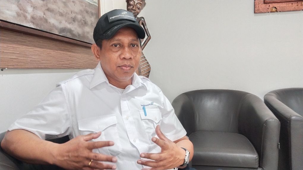 Minggus E.T Gandeguai (Lestari Dewi/Lombok Post)