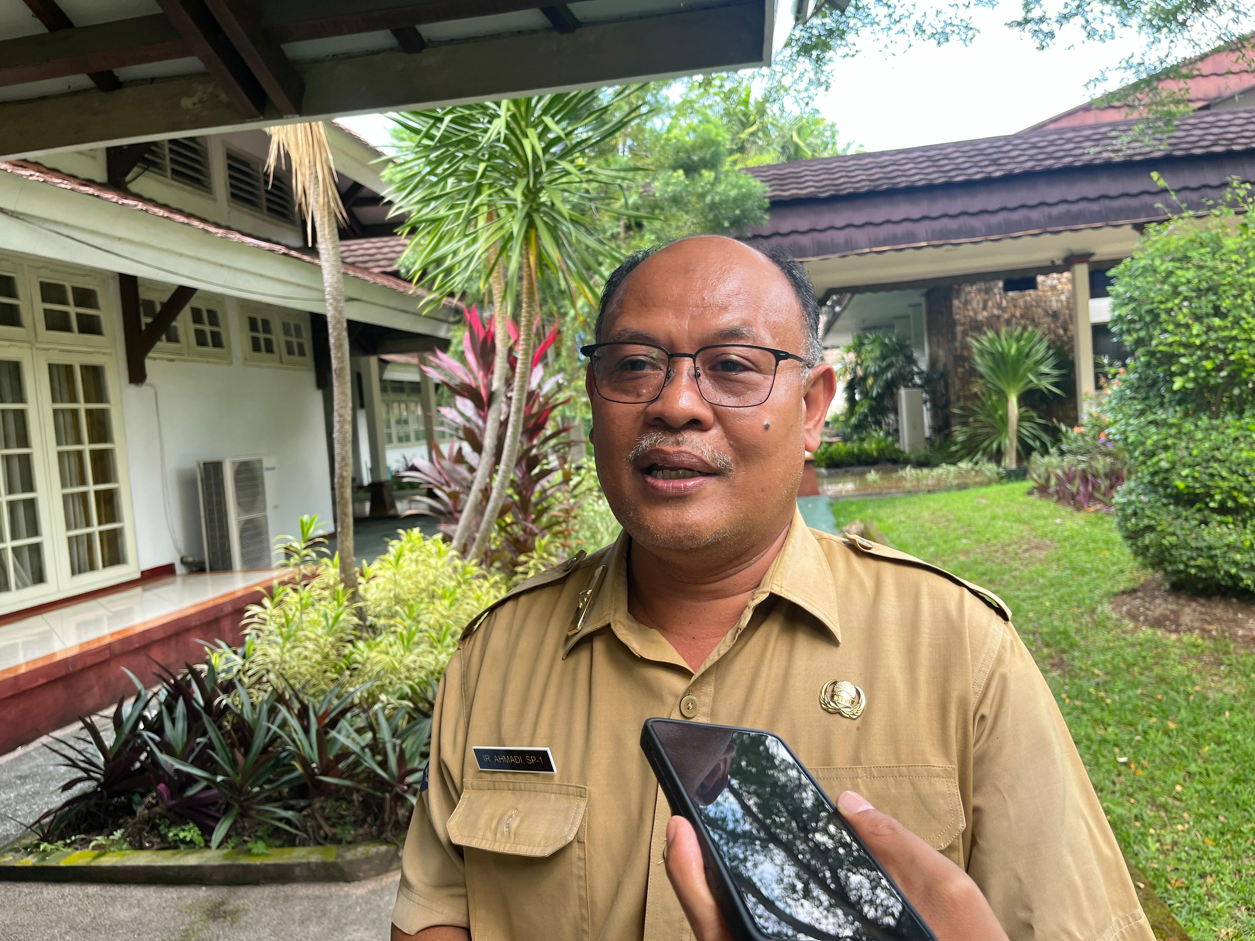 H Ahmadi. (YUYUN/LOMBOK POST)