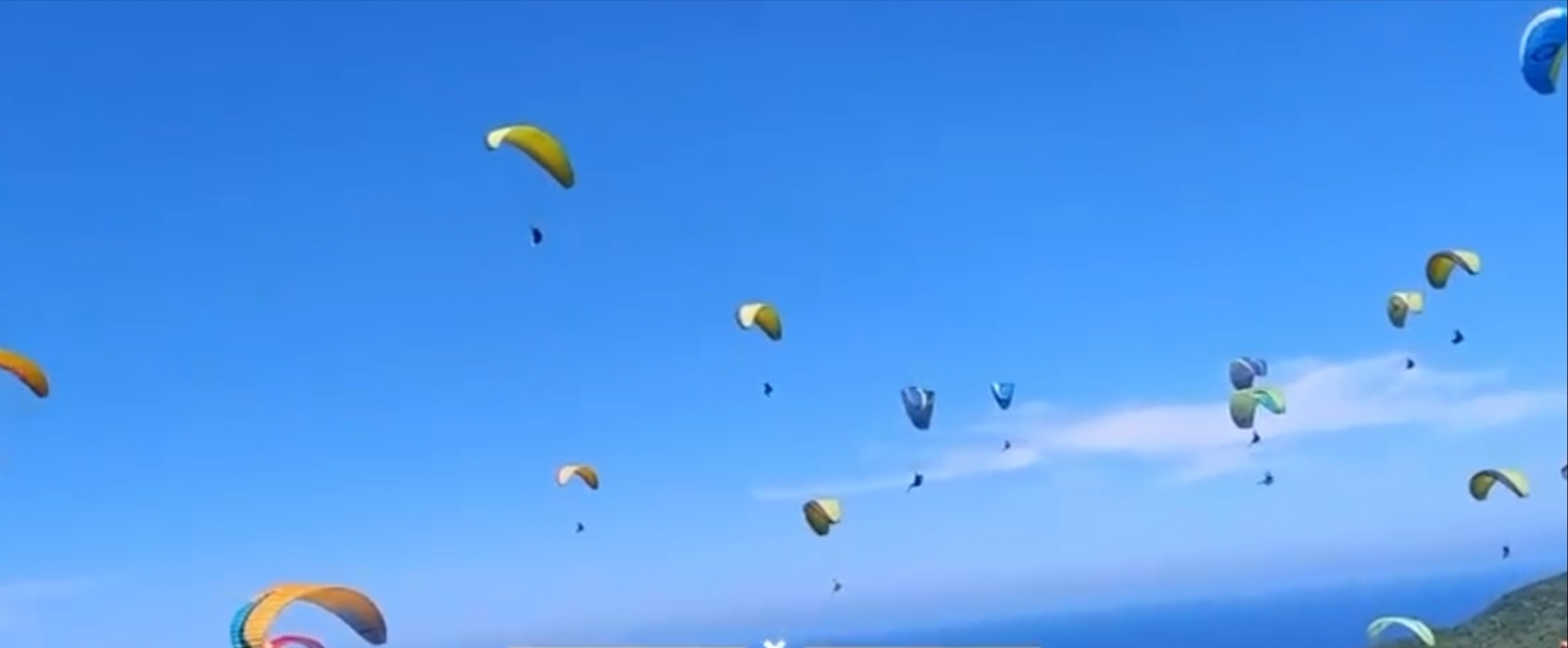 Sky Lancing Lombok Tengah